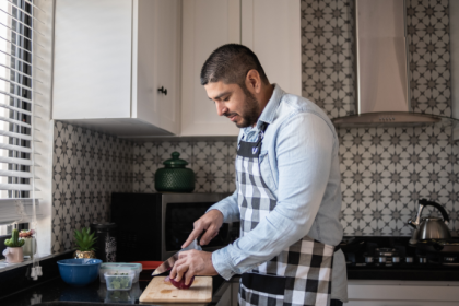 Hebron Costa Cruz de Oliveira mostra como a gastronomia desperta memórias e conecta momentos que transformam a vida.