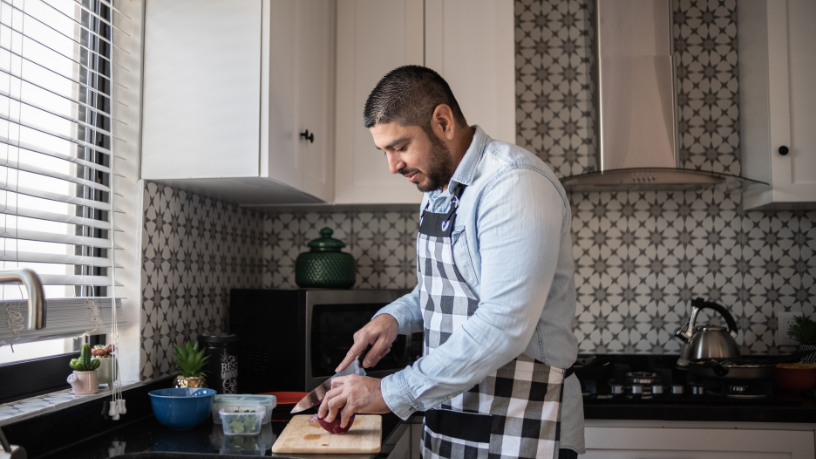 Hebron Costa Cruz de Oliveira mostra como a gastronomia desperta memórias e conecta momentos que transformam a vida.